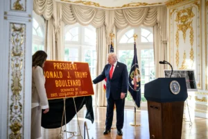 Florida Lawmakers Approve Trump, Charlie Kirk Road Designations; Bill Heads to DeSantis