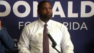 Byron Donalds Dismisses Debate Calls, Pushes Housing Plan at Hialeah Campaign Stop